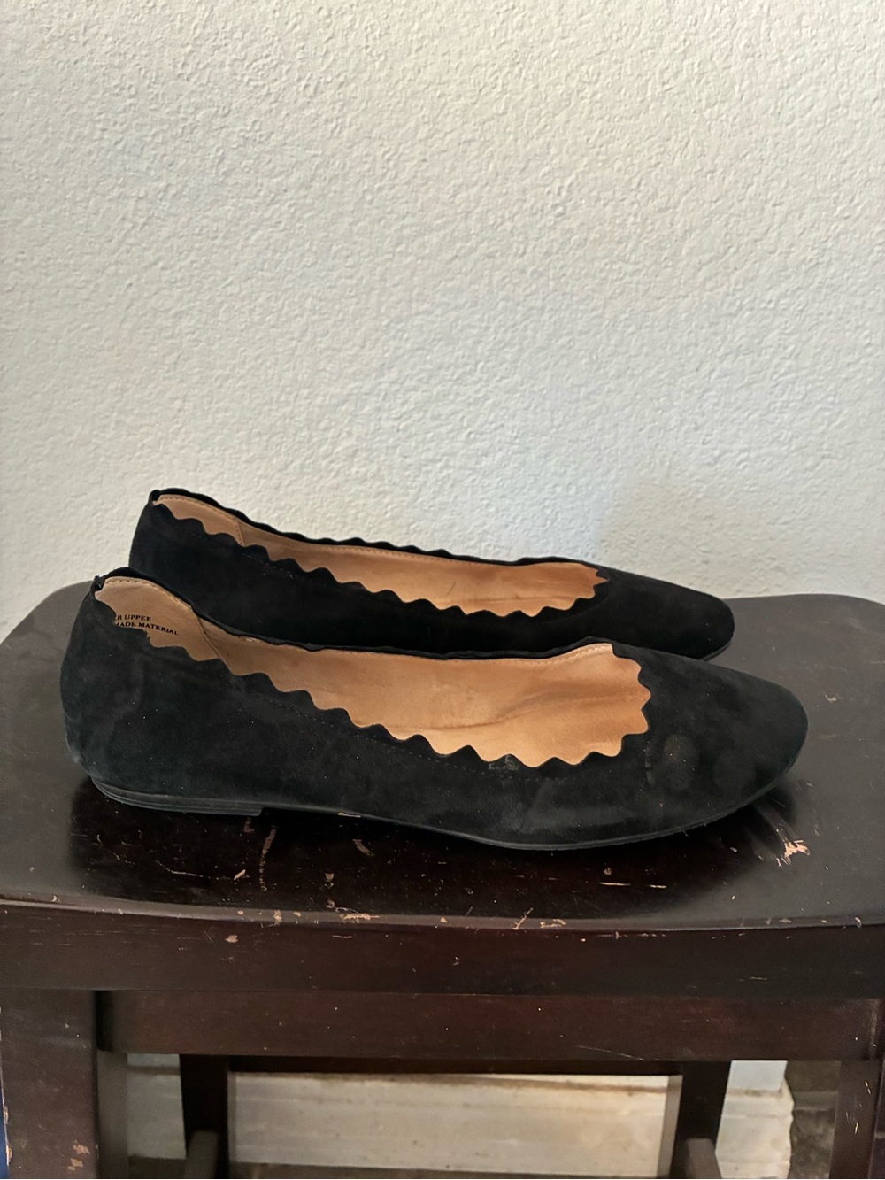 Black Scalloped Ballet Flats - Women's size 10 suede